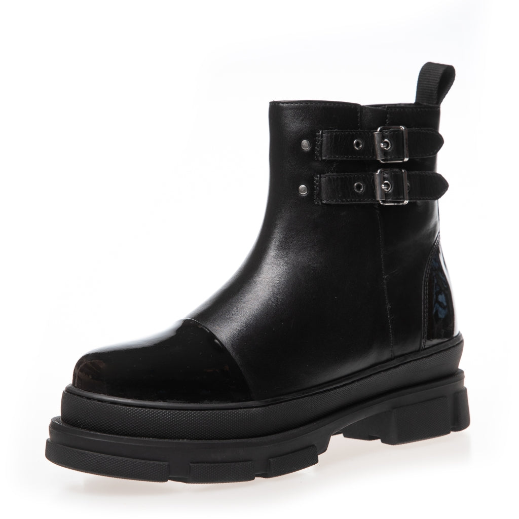 COPENHAGEN SHOES FOLLOW THE WAY Boots 038 Black patent