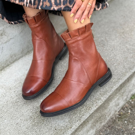 COPENHAGEN SHOES MARGARET Boots 0241 COGNAC